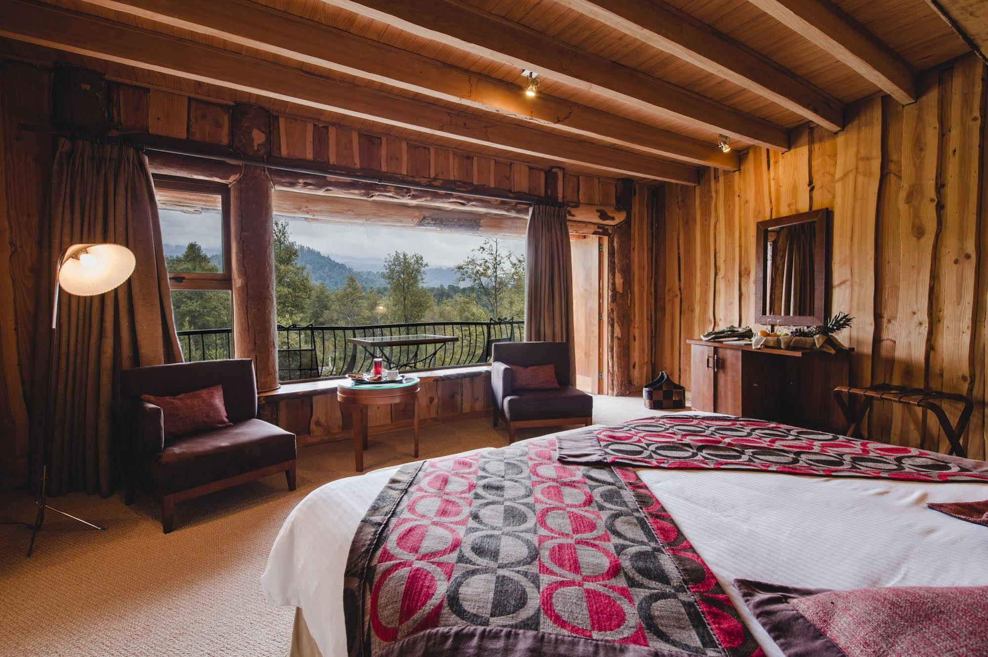 Huilo Huilo Nothofagus Hotel & Spa Puerto Fuy Kültér fotó