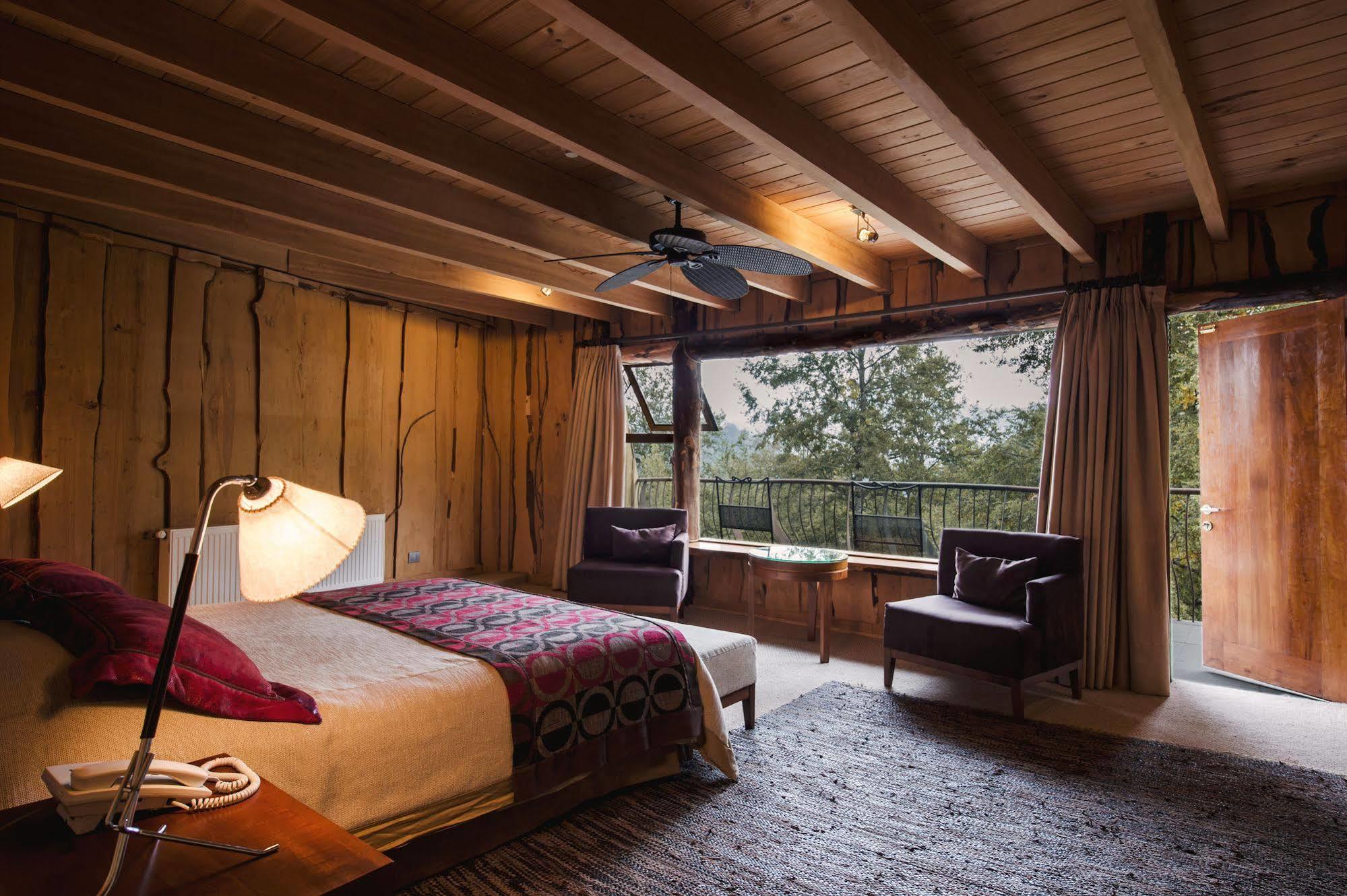 Huilo Huilo Nothofagus Hotel & Spa Puerto Fuy Kültér fotó