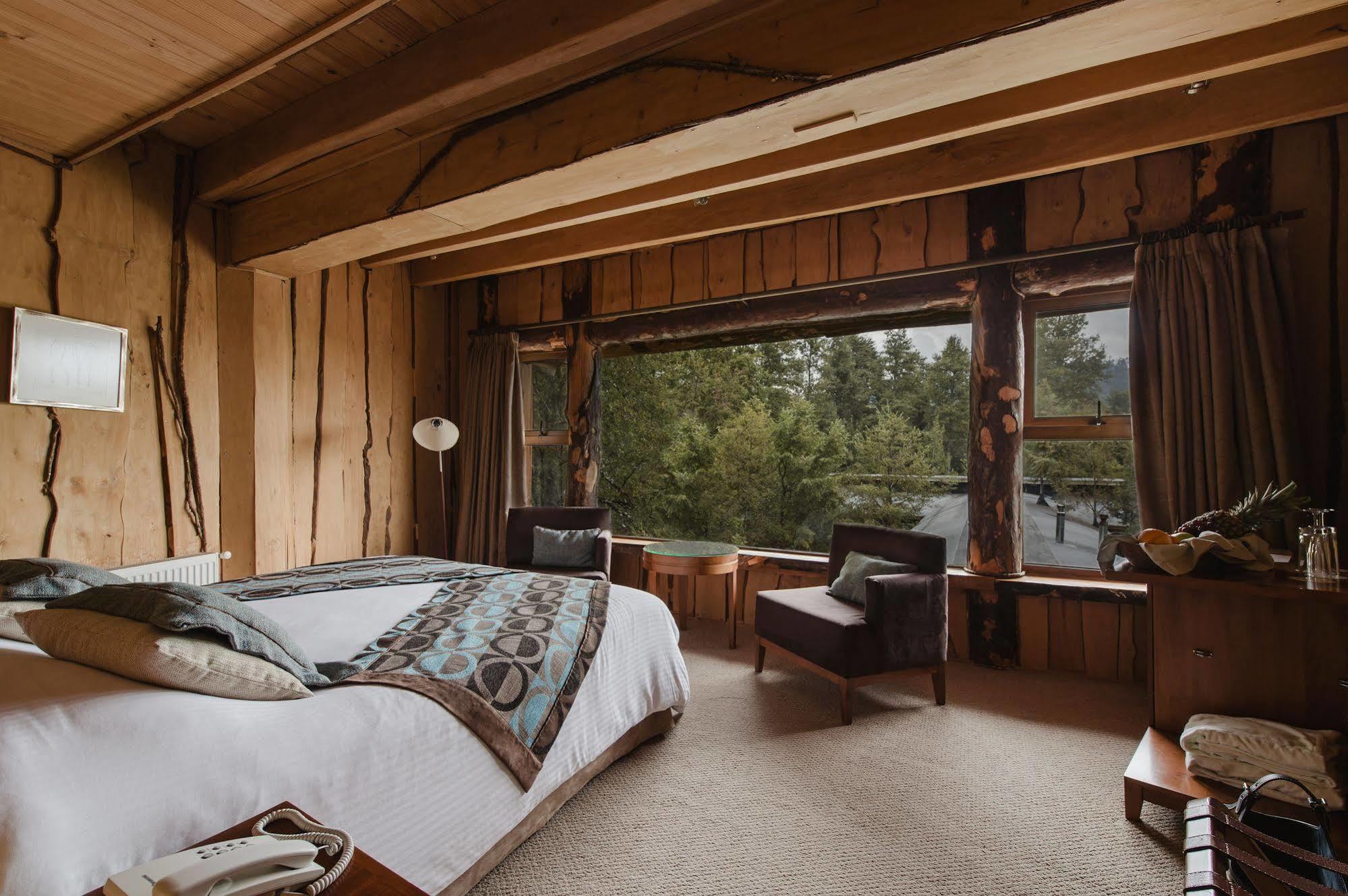 Huilo Huilo Nothofagus Hotel & Spa Puerto Fuy Kültér fotó