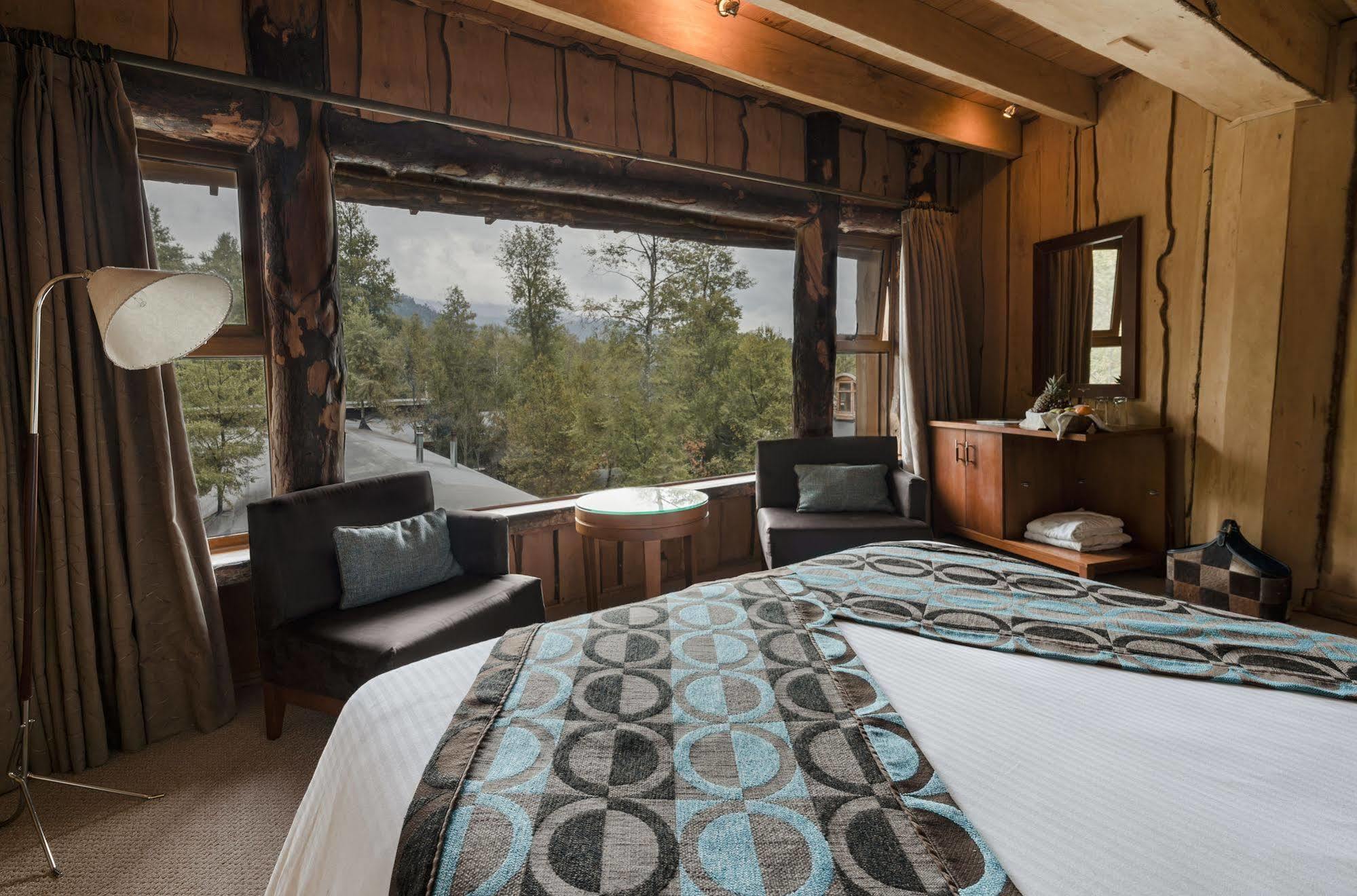 Huilo Huilo Nothofagus Hotel & Spa Puerto Fuy Kültér fotó